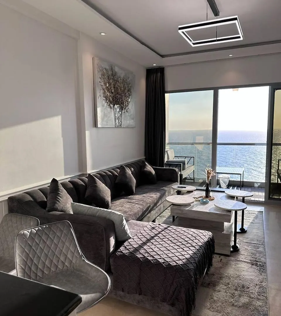 اجنحة برج داماك جدة - Damac Tower Suites Dżedda