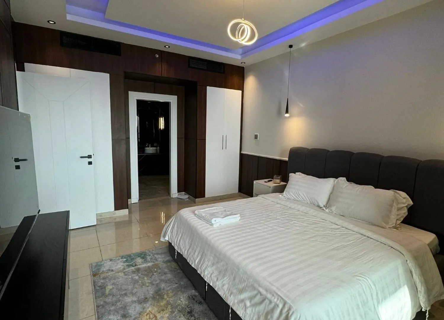 اجنحة برج داماك جدة - Damac Tower Suites Dżedda Apartament